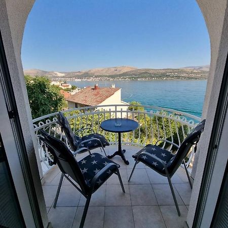 Apartment Matej Trogir Exterior photo