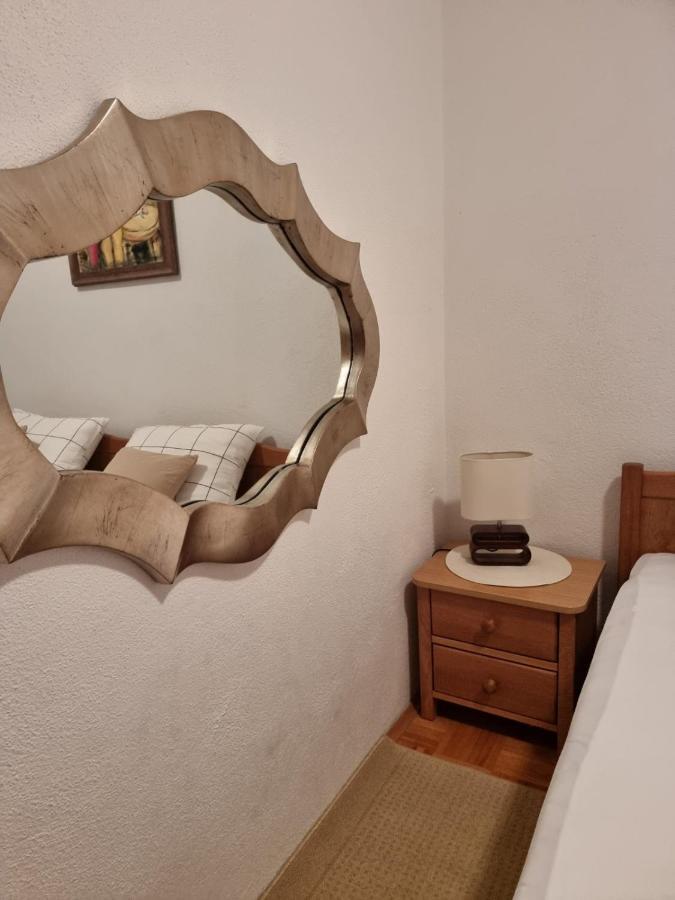 Apartment Matej Trogir Exterior photo